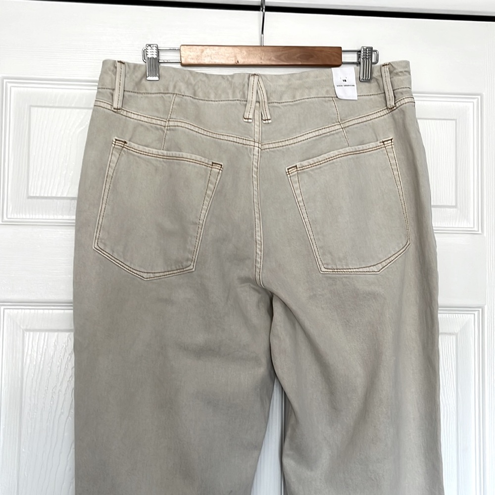 Good American High Rise Straight Leg Bone Jeans NEW - Picture 5 of 7